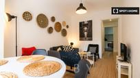 Sala d'estar de Pis de lloguer en L'Hospitalet de Llobregat amb Aire condicionat, Calefacció i Moblat