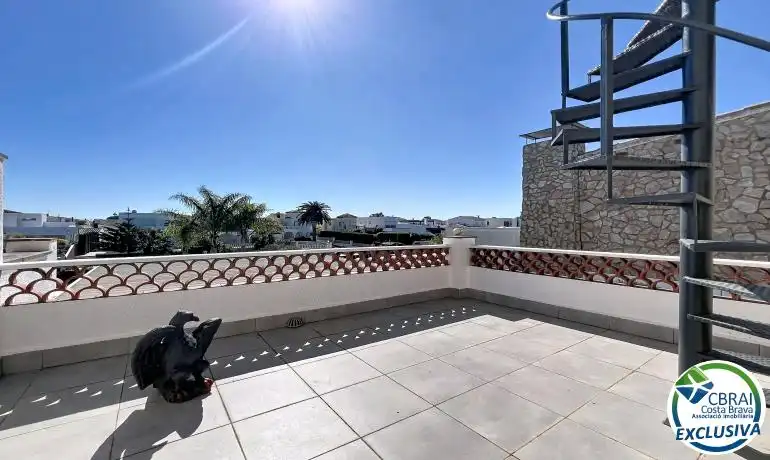 Casa con piscina en venta en Carrer Llobregat, imagen 26