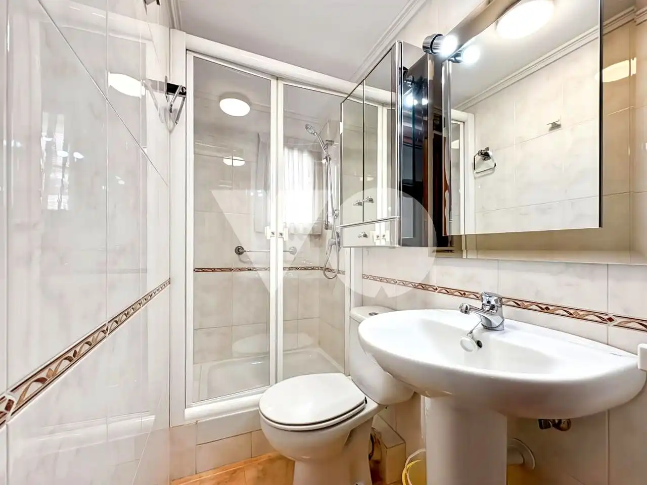 Baño de Piso de alquiler en Ciudad Lineal