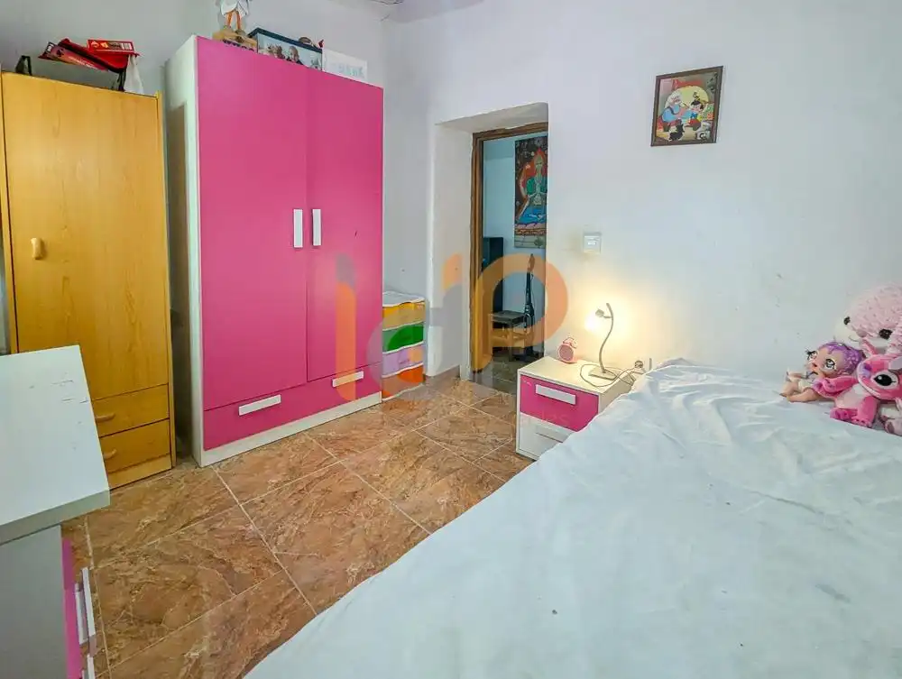 Dormitori de Casa o xalet en venda en Urrácal