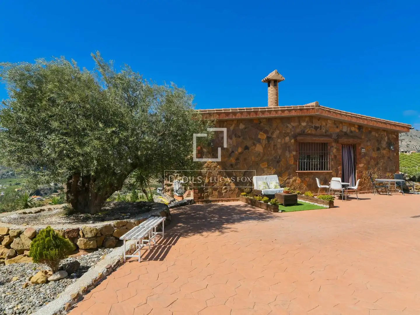 Jardí de Finca rústica en venda en Ardales amb Aire condicionat, Terrassa i Traster