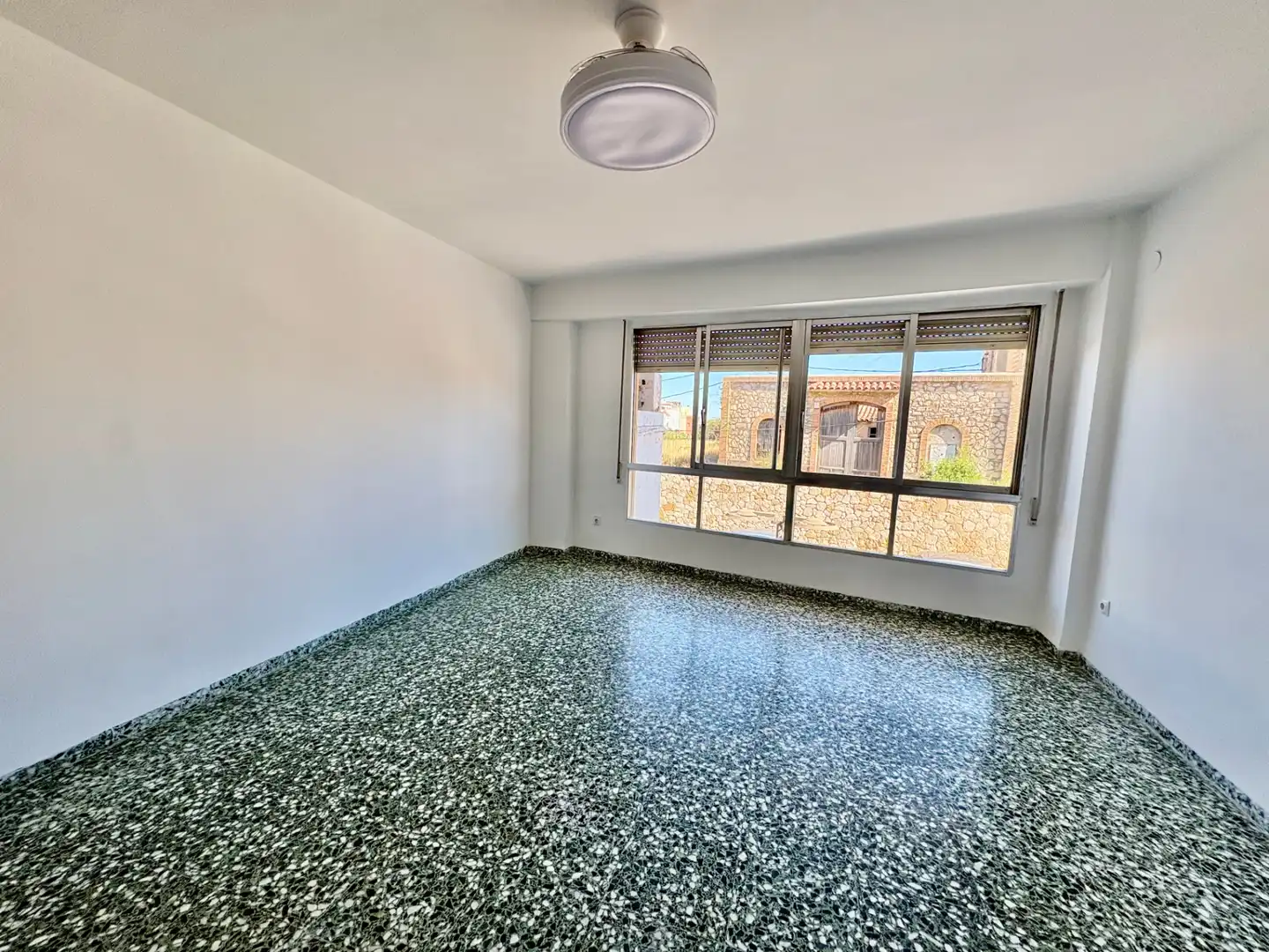 Schlafzimmer von Wohnung zum Verkauf in Torreblanca mit Abstellraum, Möbliert und Ofen