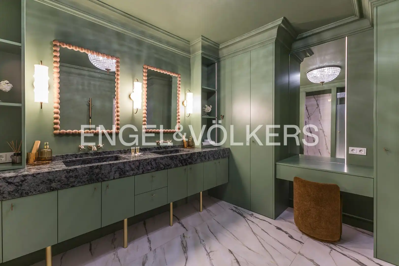 Baño de Apartamento de alquiler en Rivas-Vaciamadrid con Aire acondicionado, Calefacción y Amueblado
