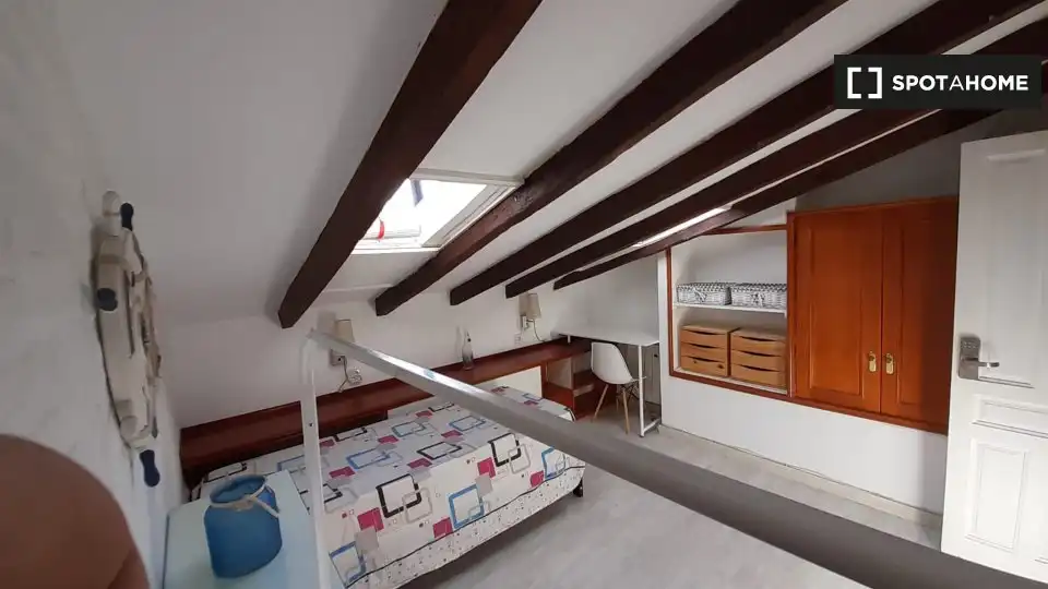 Room in El Cabanyal - El Canyamelar