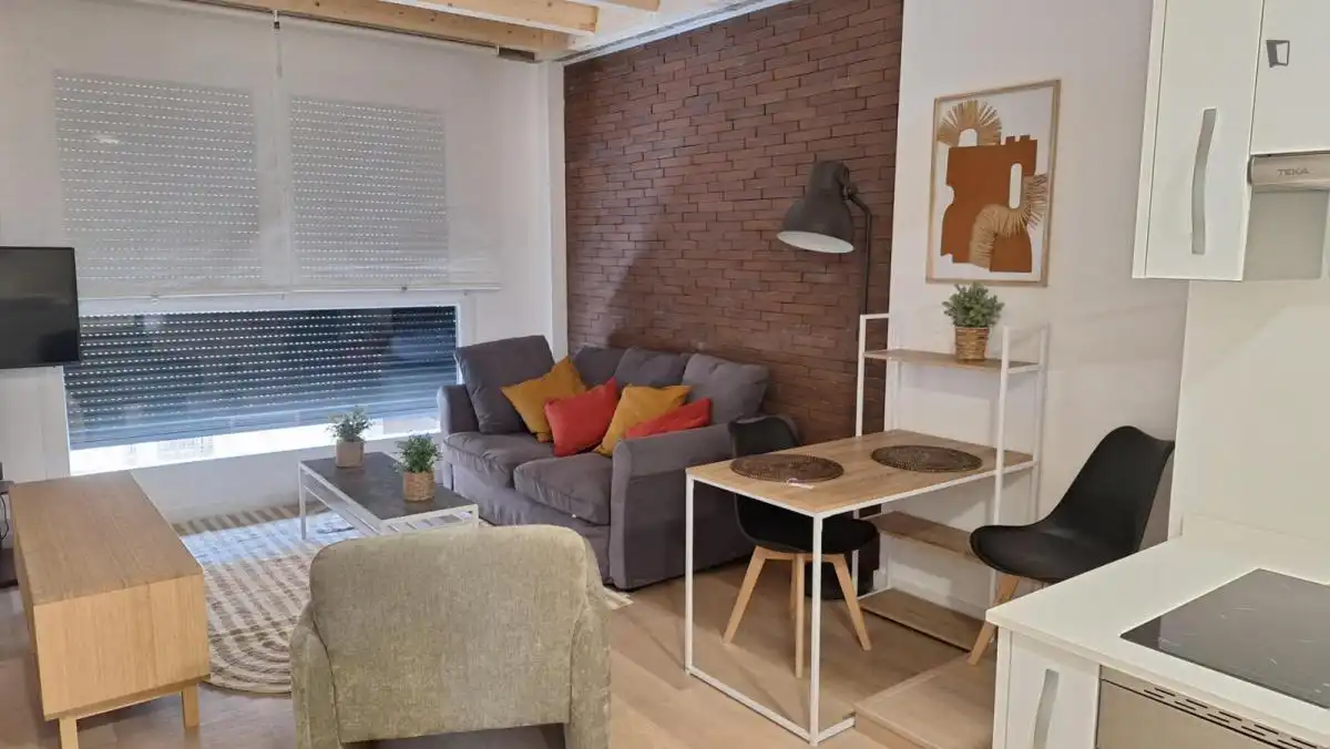 Wohnung zur Miete in Guindalera