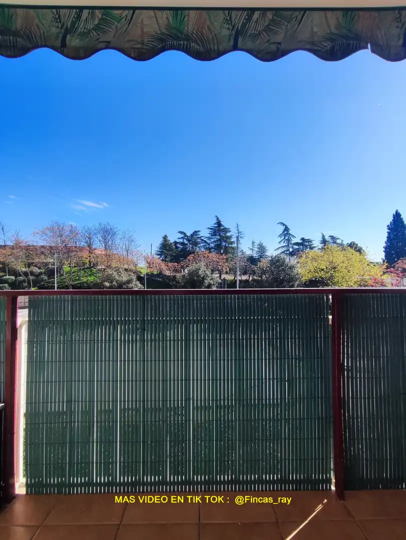 Vista exterior de Pis en venda en Polinyà amb Aire condicionat, Calefacció i Parquet