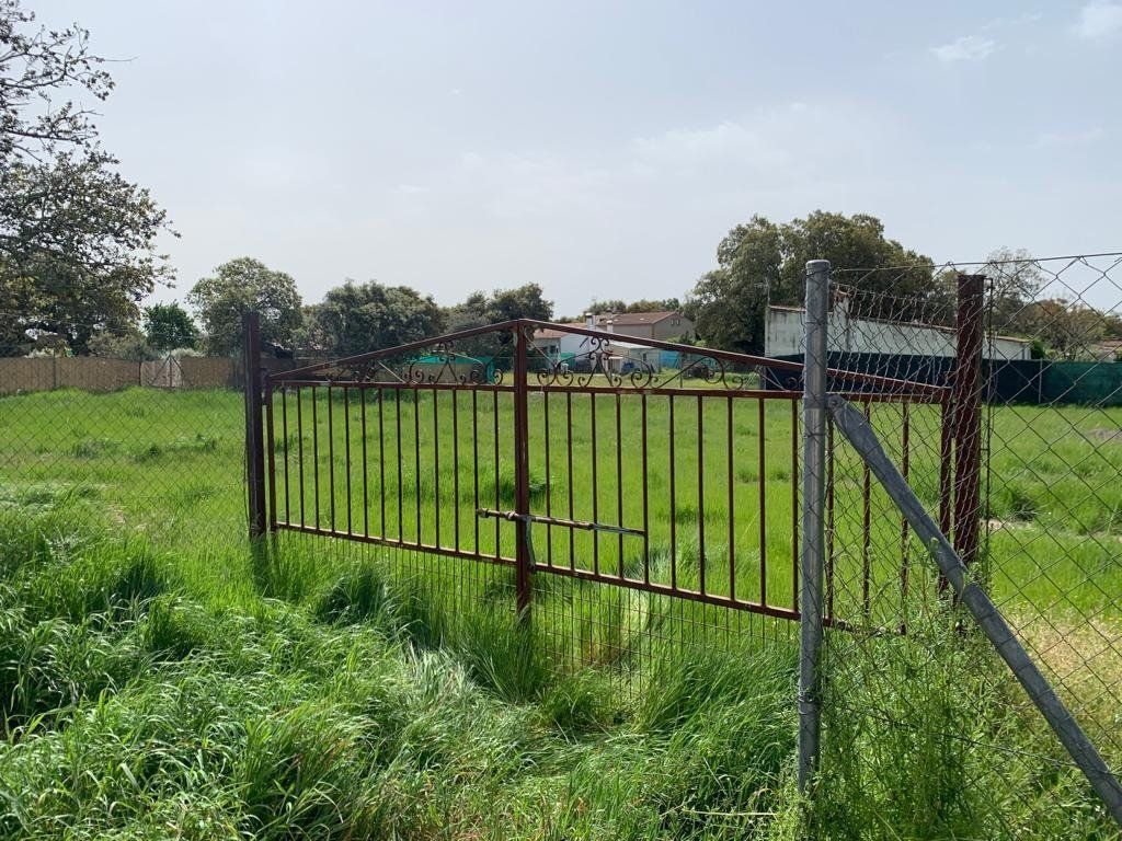 Country house for sale in Cáceres Capital
