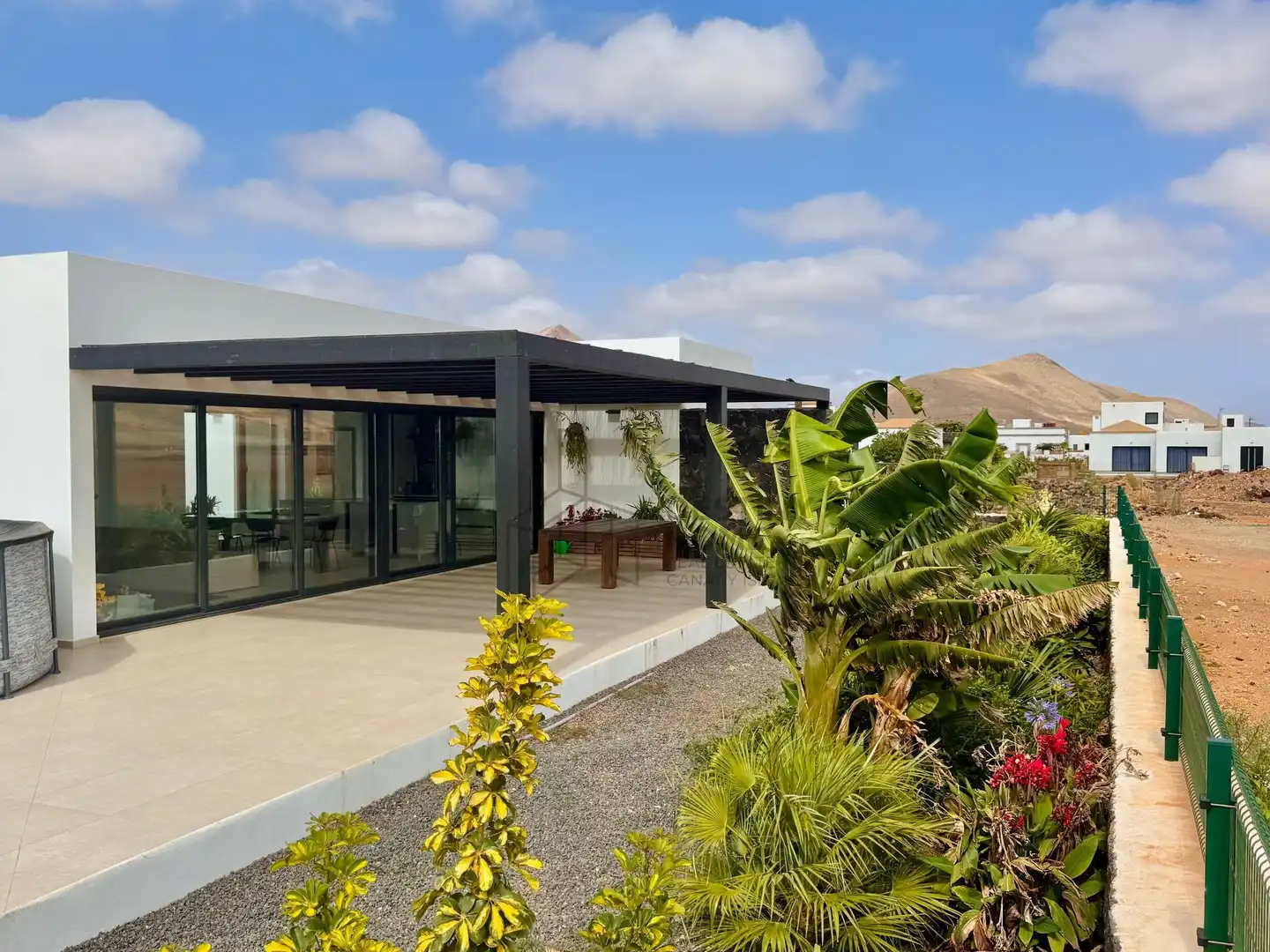 Casa con jardín en venta en Del Morro, imagen 7