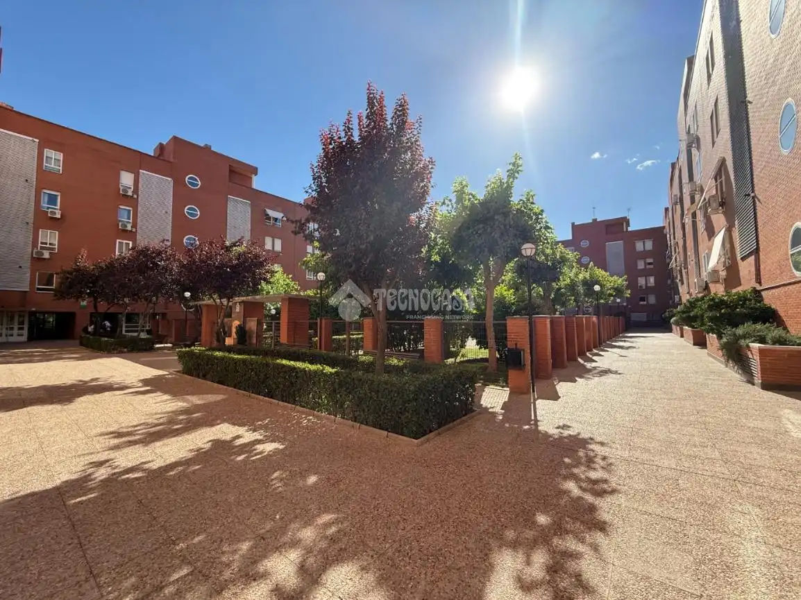 Exterior view of Flat for sale in Madrid  with Air Conditioner, Heating and Terrace