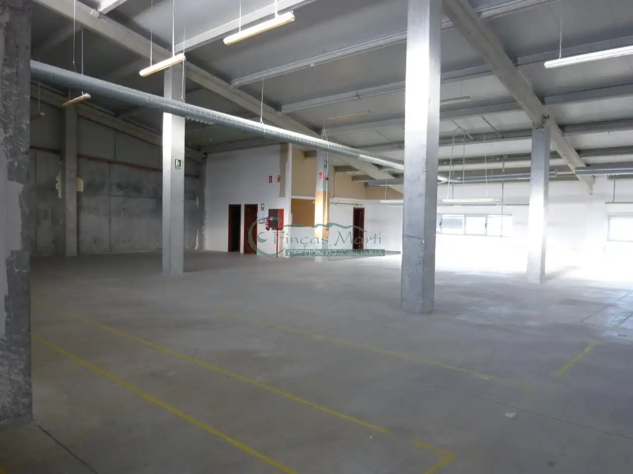 Industriegebäude zum Verkauf in Valadares - Beade, imagen 4