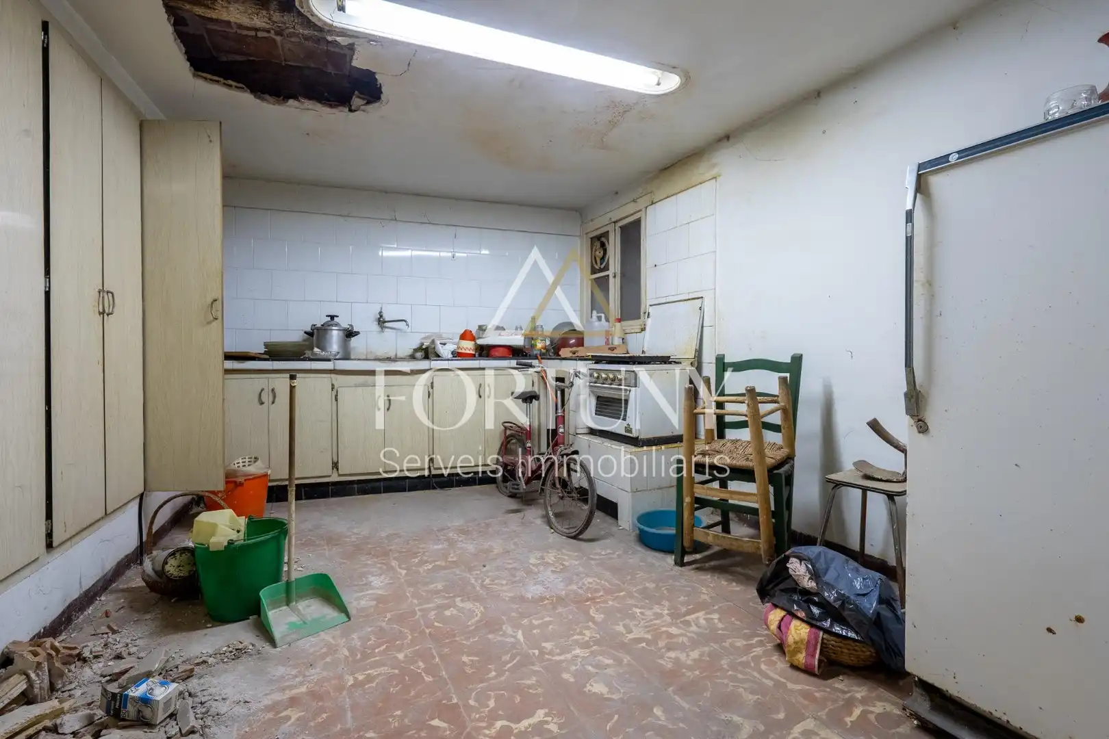 Edificio en venta en TORRES JORDI, L'Espluga de Francolí