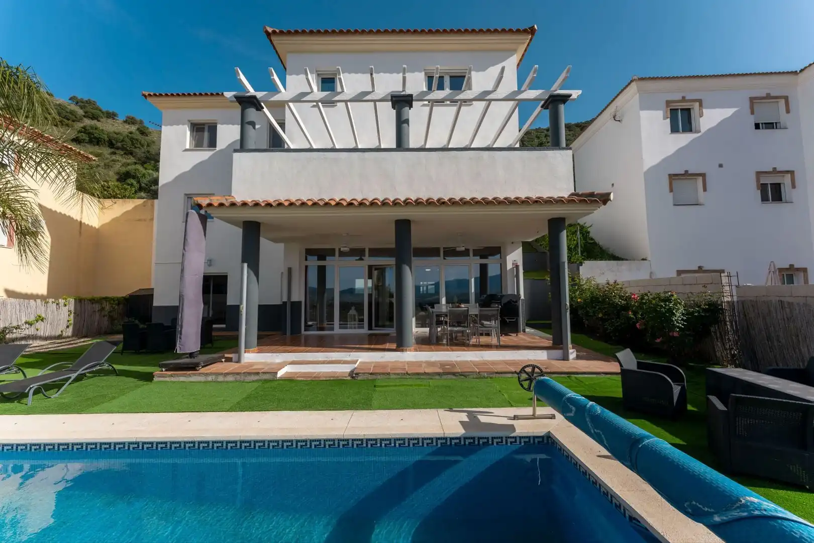 Exterior view of Houses for sale in Coín  with Swimming Pool