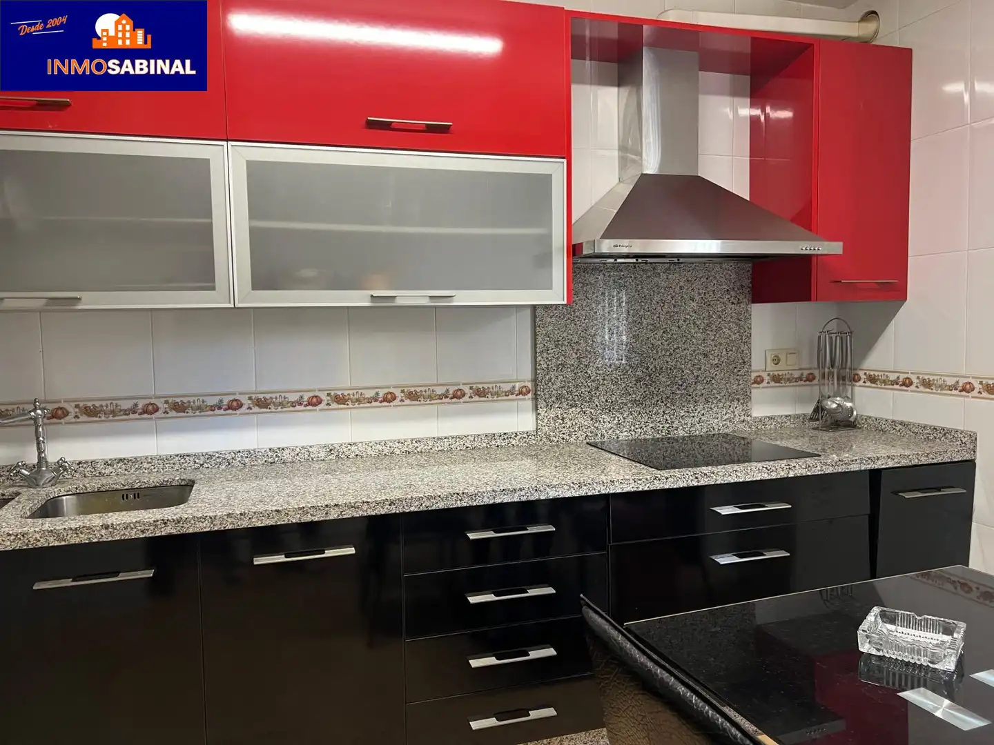 Cuina de Casa adosada en venda en Roquetas de Mar amb Aire condicionat, Calefacció i Terrassa