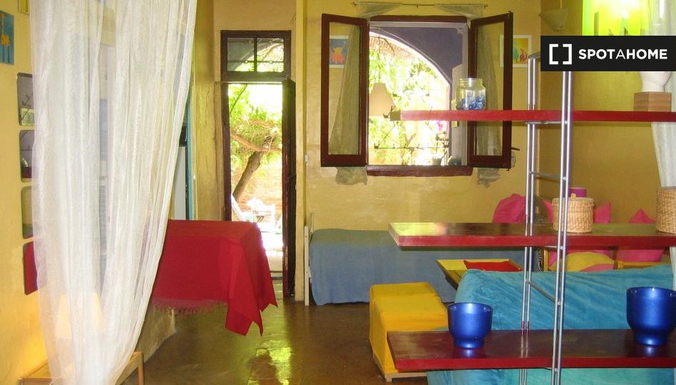 Photo 1 of Flat to rent in El Putget i el Farró, Barcelona