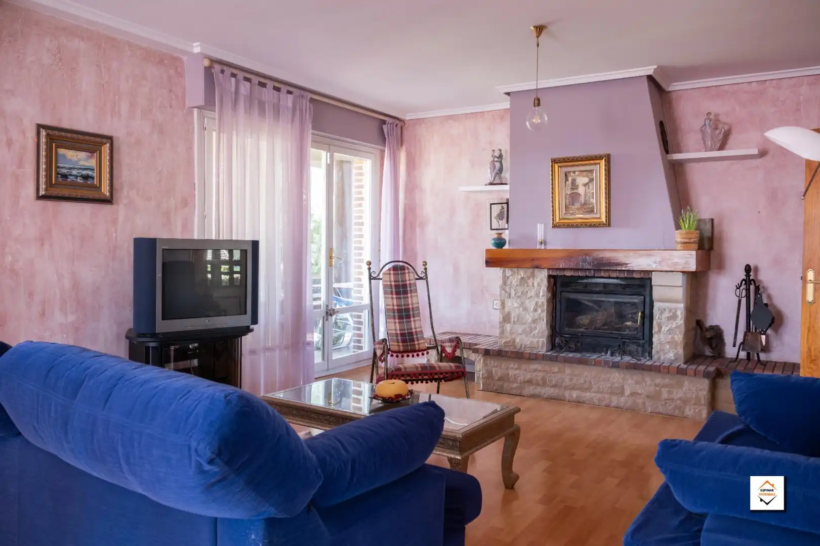 Living room of Houses for sale in Zaragoza  with Air Conditioner, Heating and Private garden