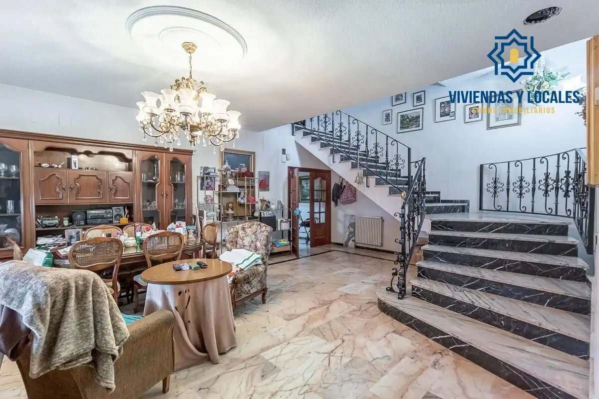 Villa mit Terrasse zum Verkauf in Barrio de la Vega, imagen 14