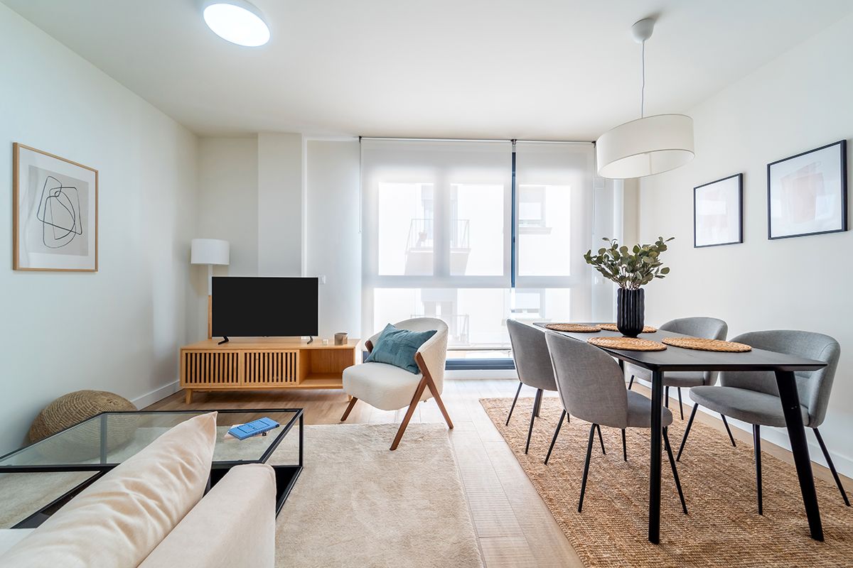 Sala d'estar de Apartament de lloguer en  Madrid Capital amb Aire condicionat, Calefacció i Parquet
