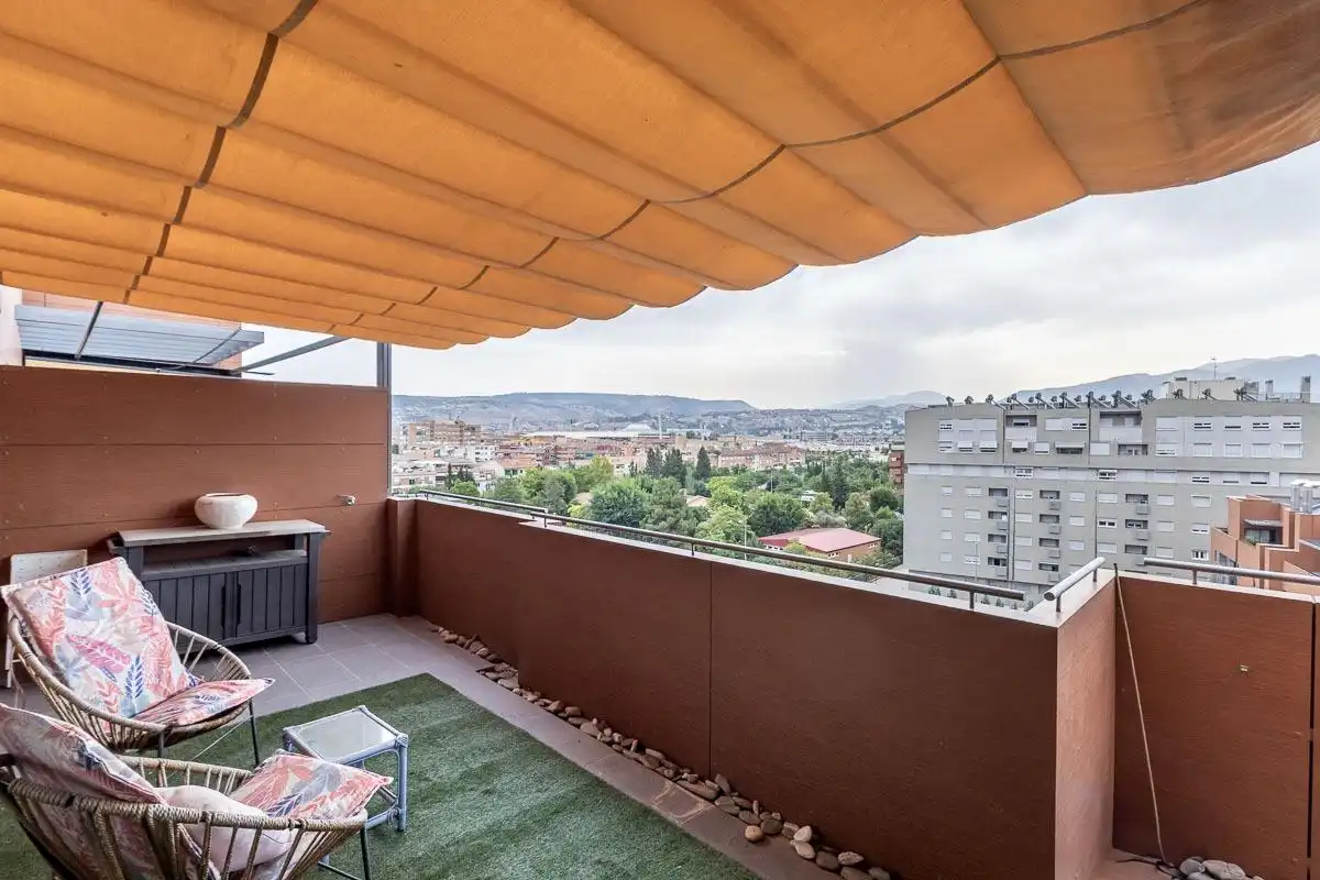 Terrassa de Àtic de lloguer en Granada
