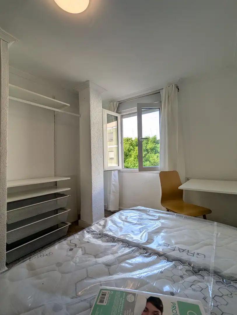 Bedroom of Flat for sale in Paterna