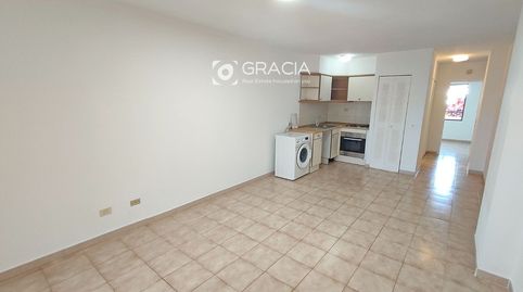Foto 5 de Piso en venta en San Francisco, Los Cristianos, Arona