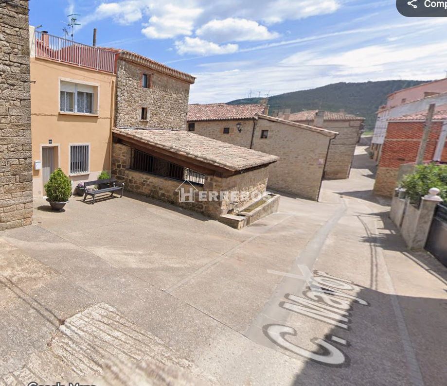 Terrassa de Casa adosada en venda en Azuelo amb Calefacció, Terrassa i Traster