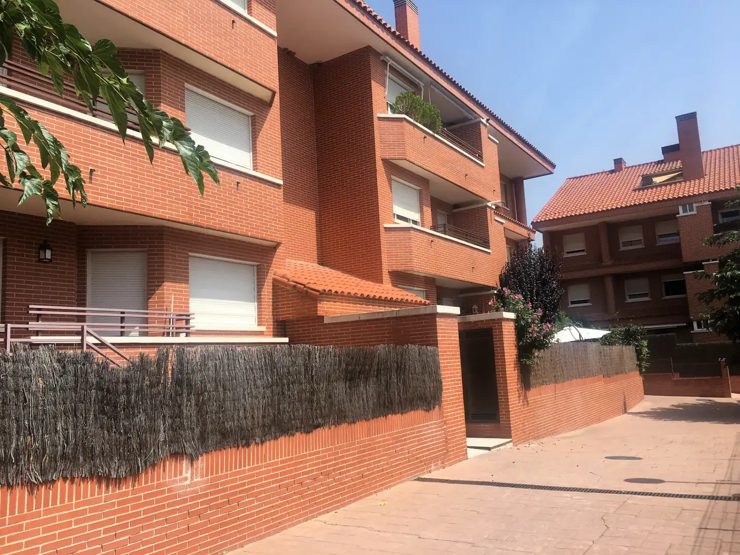 Exterior view of Apartments for rent in Pozuelo de Alarcón  with Heating, Parquet flooring and Terrace