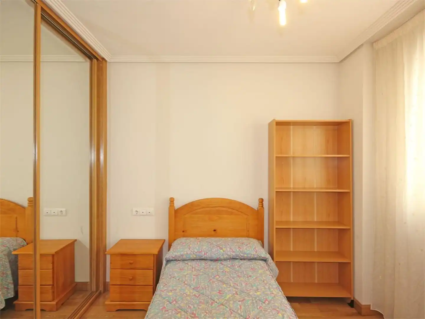 Bedroom of Flat for rent in Salamanca  with Heating, Terrace and Furnished