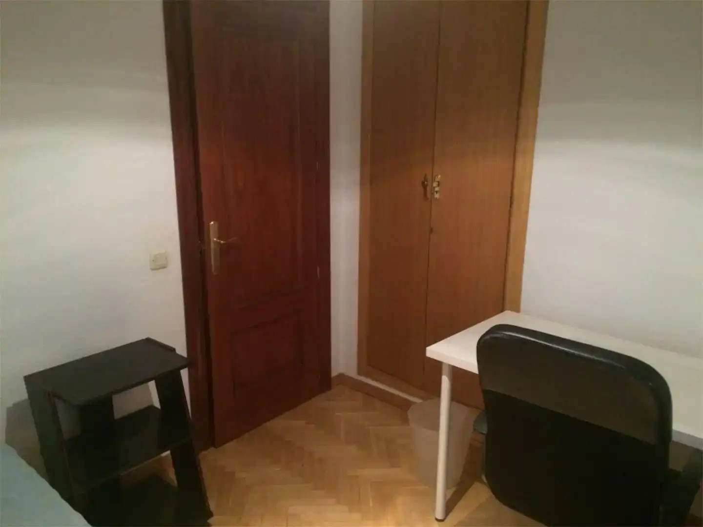 Dormitori de Pis per a compartir en San Sebastián de los Reyes amb Jardí privat, Parquet i Moblat