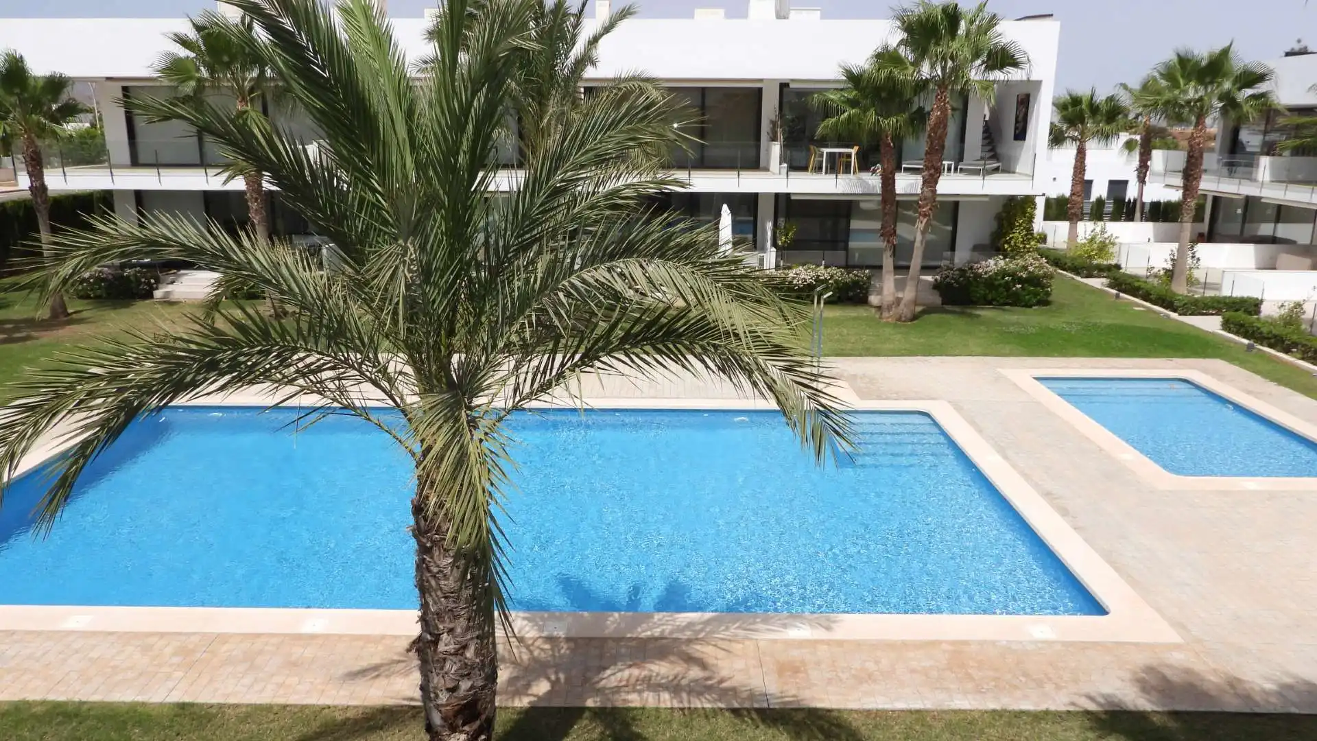 Piscina de Apartamento en venta en Cartagena con Aire acondicionado, Calefacción y Terraza