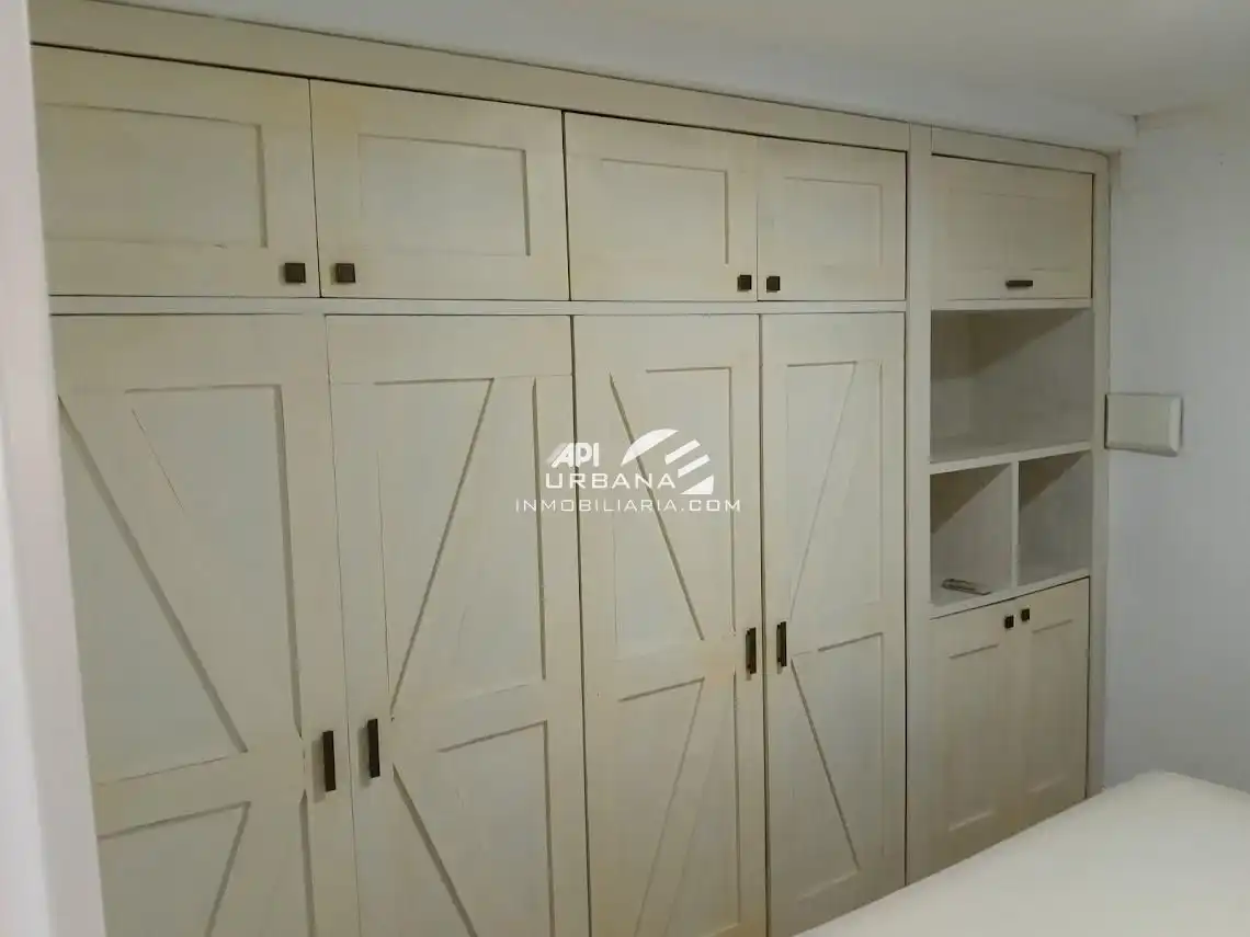 Dormitori de Casa o xalet en venda en Lucena