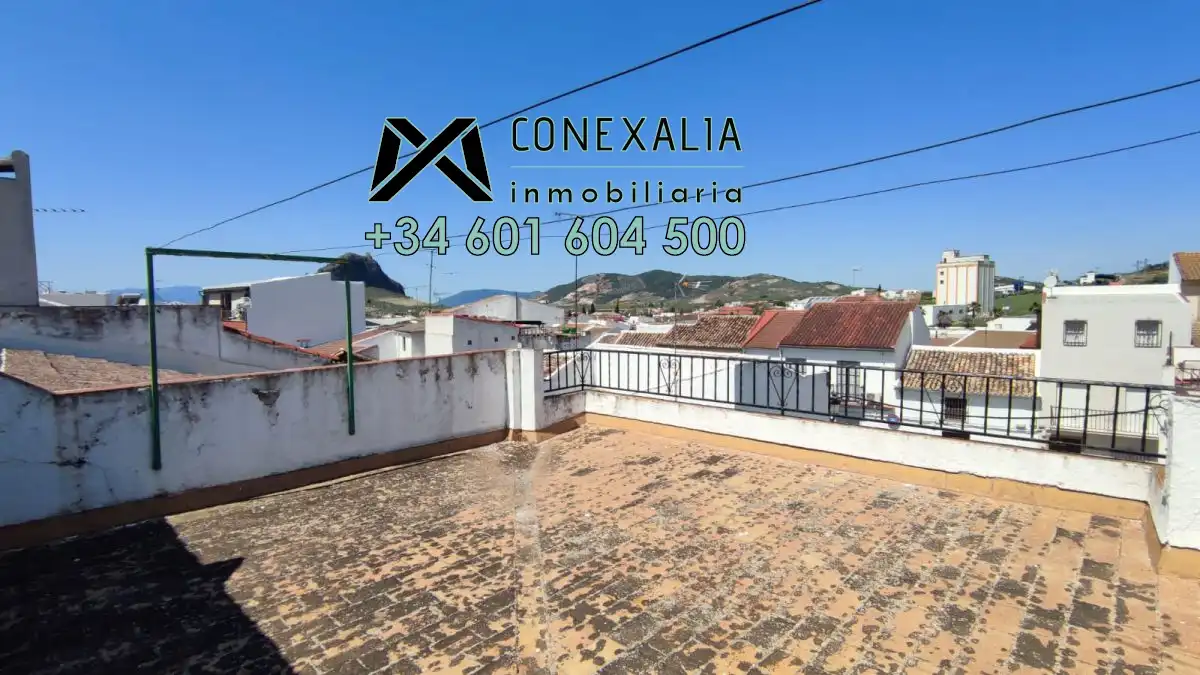 Vista exterior de Casa o chalet en venta en Pruna con Trastero y Balcón