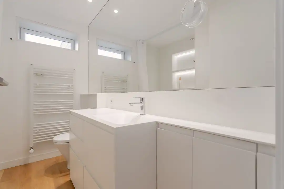 Baño de Ático en venta en  Pamplona / Iruña con Calefacción, Terraza y Alarma