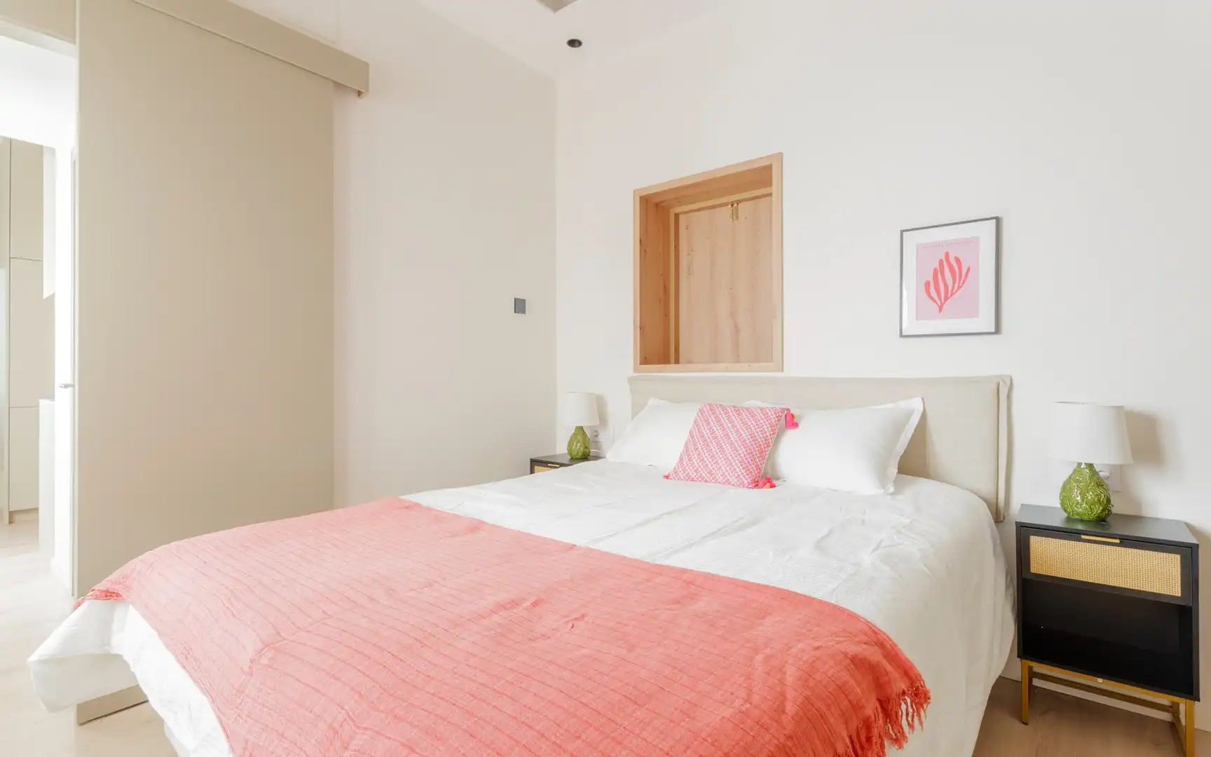 Bedroom of Flat for rent in Madrid  with Heating and Furnished