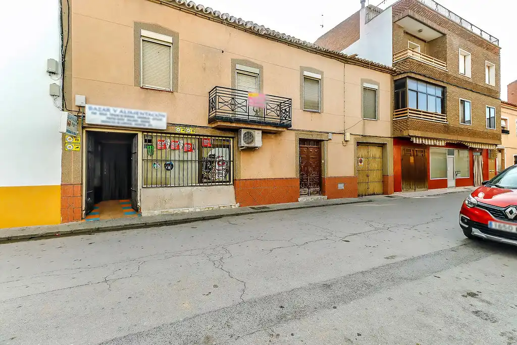 Exterior view of Houses for sale in Membrilla