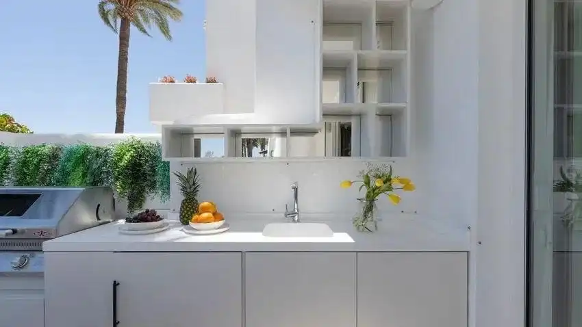 Kitchen of Flat for sale in Marbella  with Private garden, Terrace and Swimming Pool