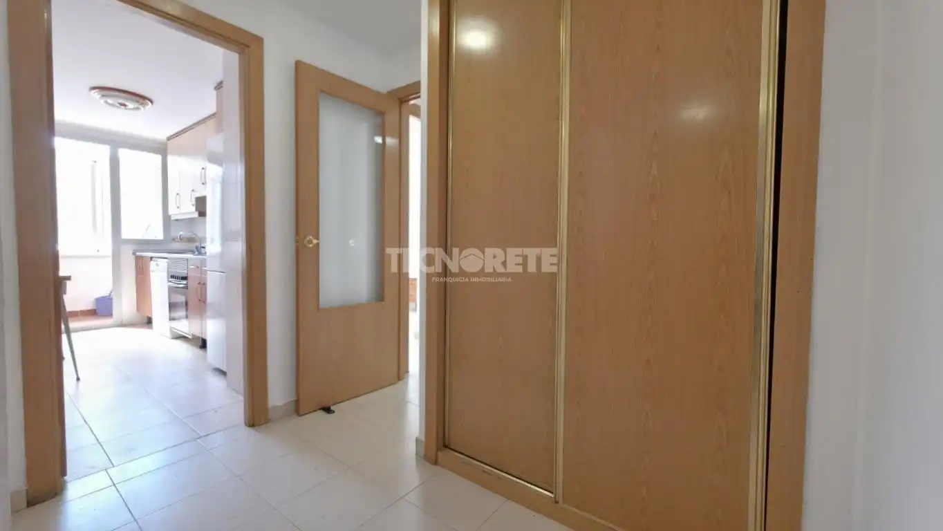 Habitación de Piso en venta en Guadalajara con Calefacción y Jardín privado