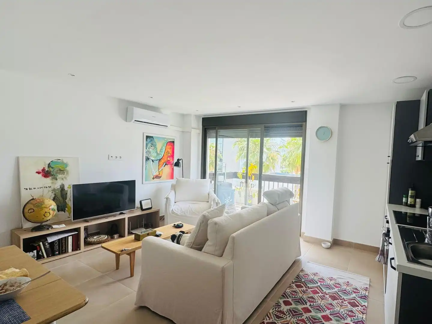 Sala d'estar de Apartament en venda en Torremolinos amb Aire condicionat i Terrassa