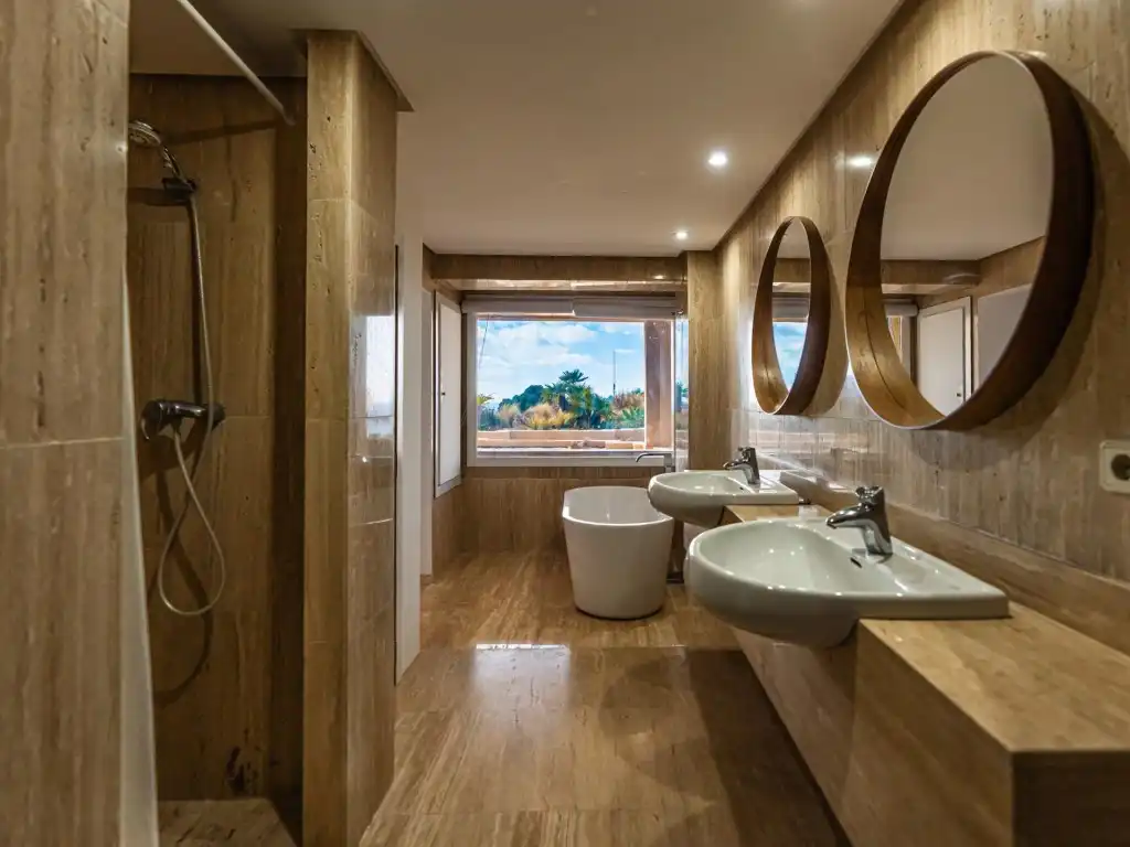 Baño de Apartamento en venta en Sant Josep de sa Talaia con Calefacción y Jardín privado