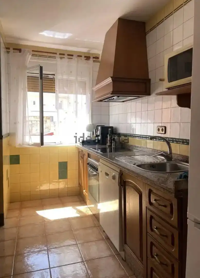 Cuina de Dúplex per a compartir en Málaga amb Aire condicionat, Parquet i Traster