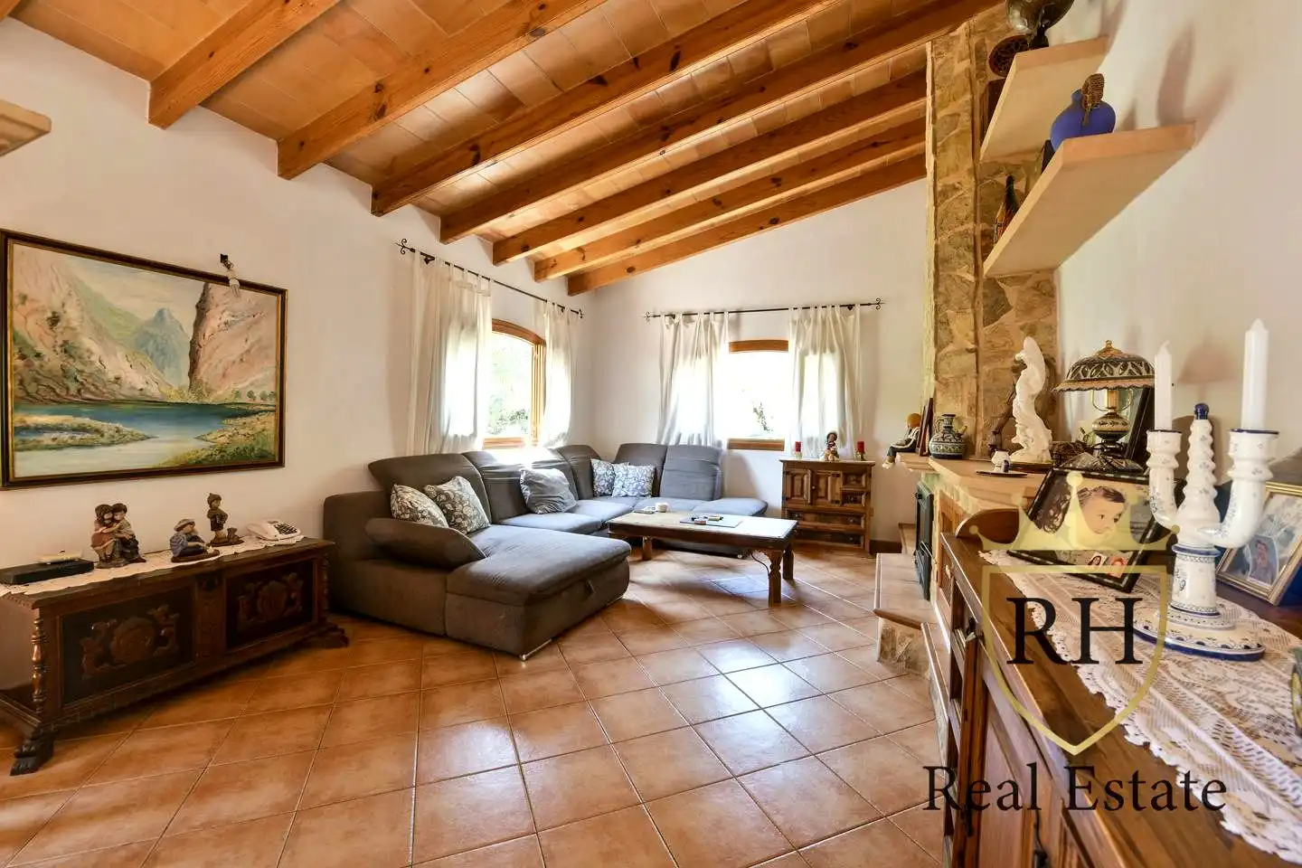 Sala de estar de Finca rústica en venta en Artà con Jardín privado, Terraza y Trastero