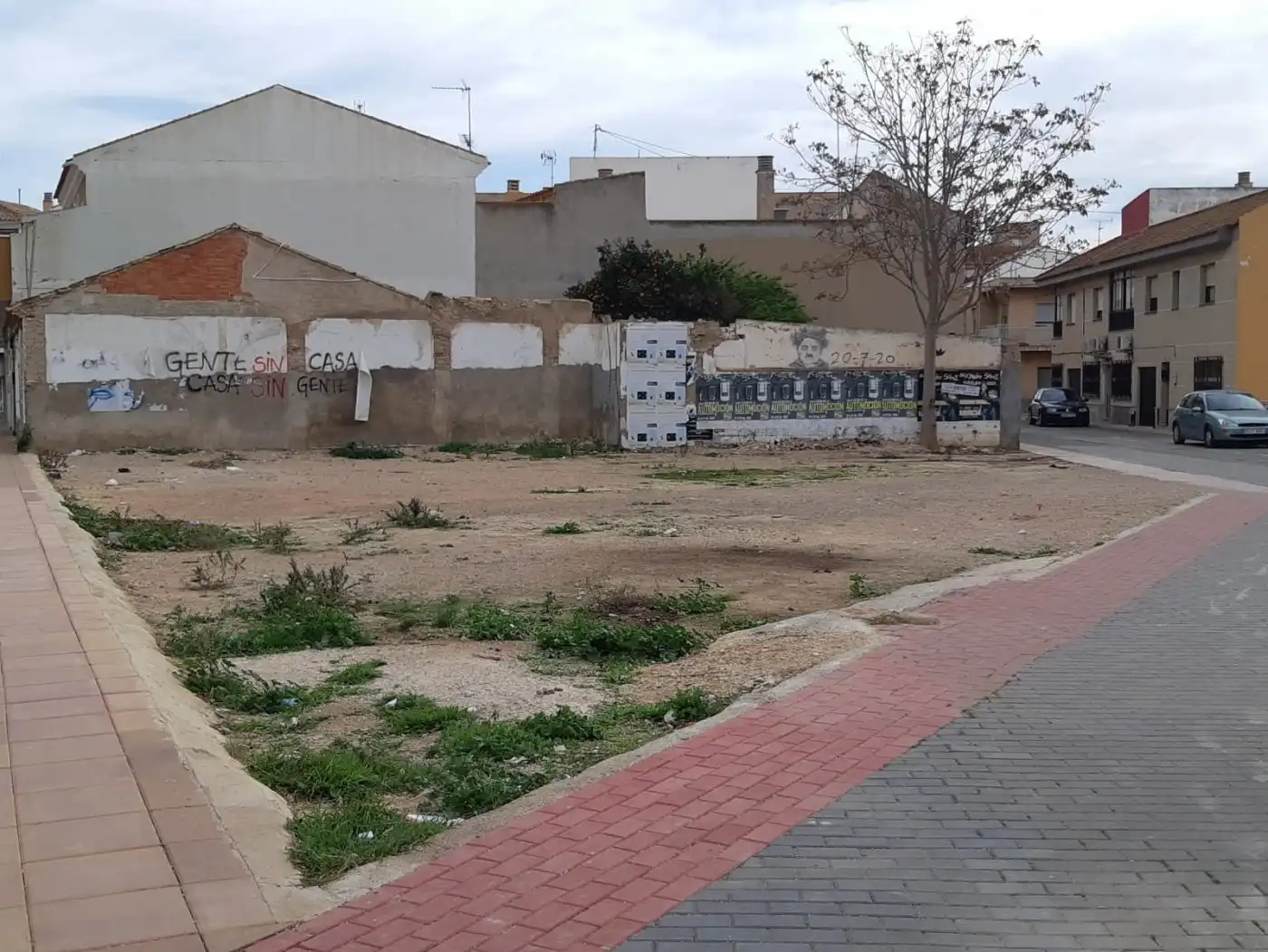 Residential zum Verkauf in Avenida TRECE DE OCTUBRE, Centro