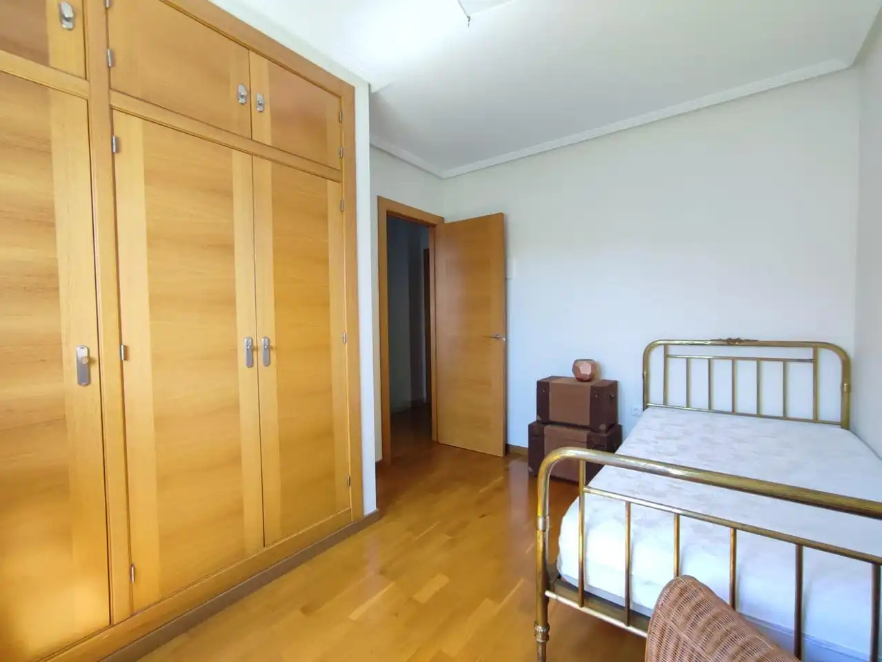 Habitación de Casa adosada en venta en Casas de Juan Núñez con Calefacción, Jardín privado y Terraza