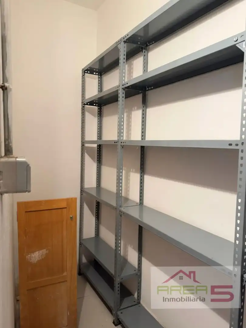 Garage for sale in Centro