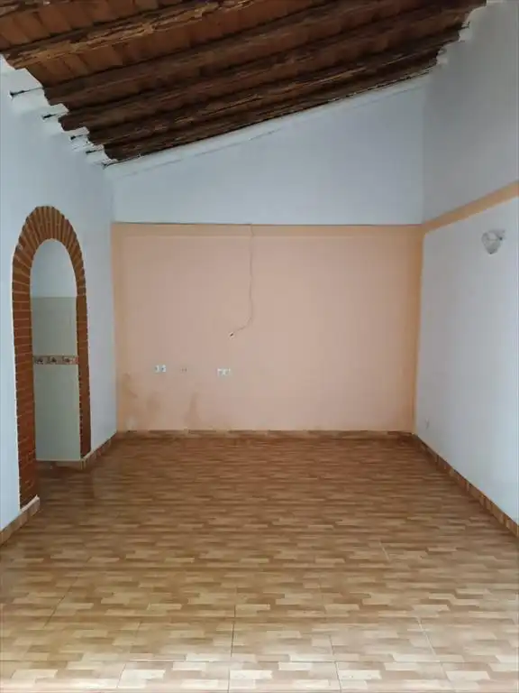 Casa adosada en venda en Valencia de las Torres