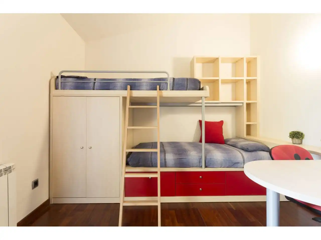 Habitación de Casa o chalet de alquiler en Quart con Aire acondicionado, Calefacción y Jardín privado