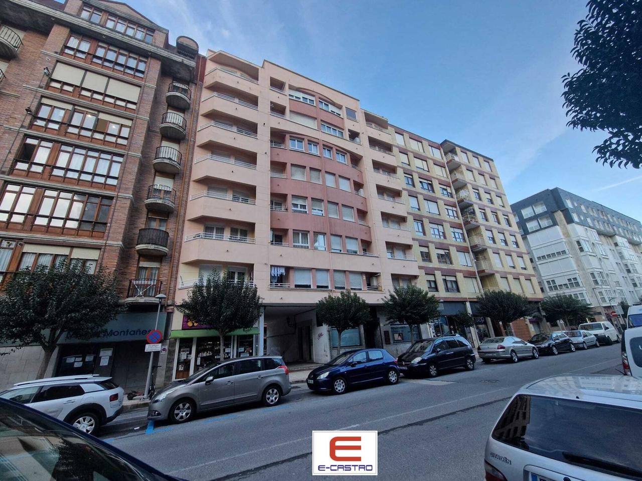 Exterior view of Flat for sale in Castro-Urdiales  with Heating, Furnished and Balcony