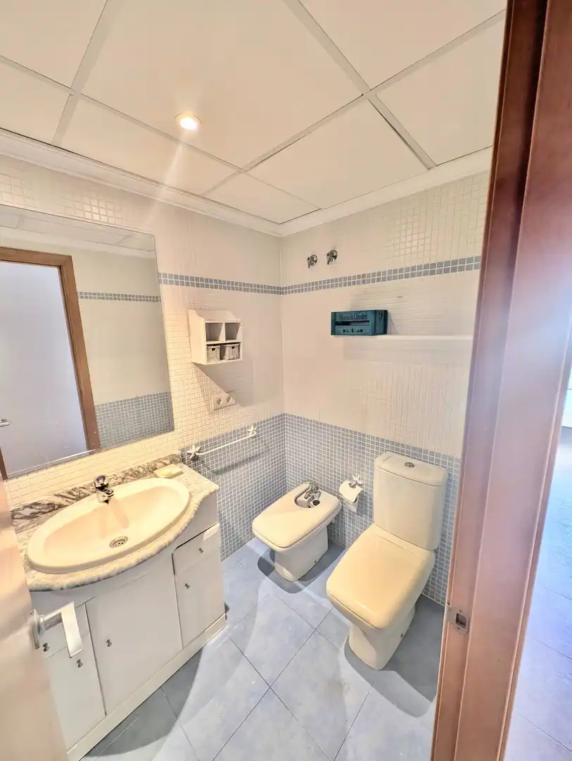 Appartement compact avec terrasse à louer à REI EN JAUME, imagen 15