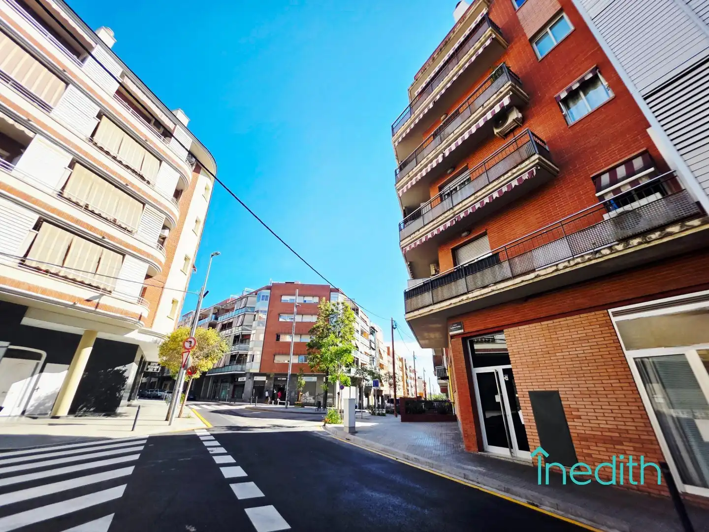 Vista exterior de Piso en venta en Viladecans con Aire acondicionado, Calefacción y Terraza