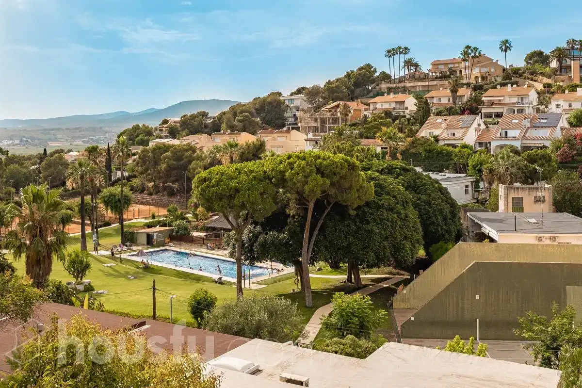 Piso con terraza en venta en Avenida de Santiago Rusiñol ., imagen 29