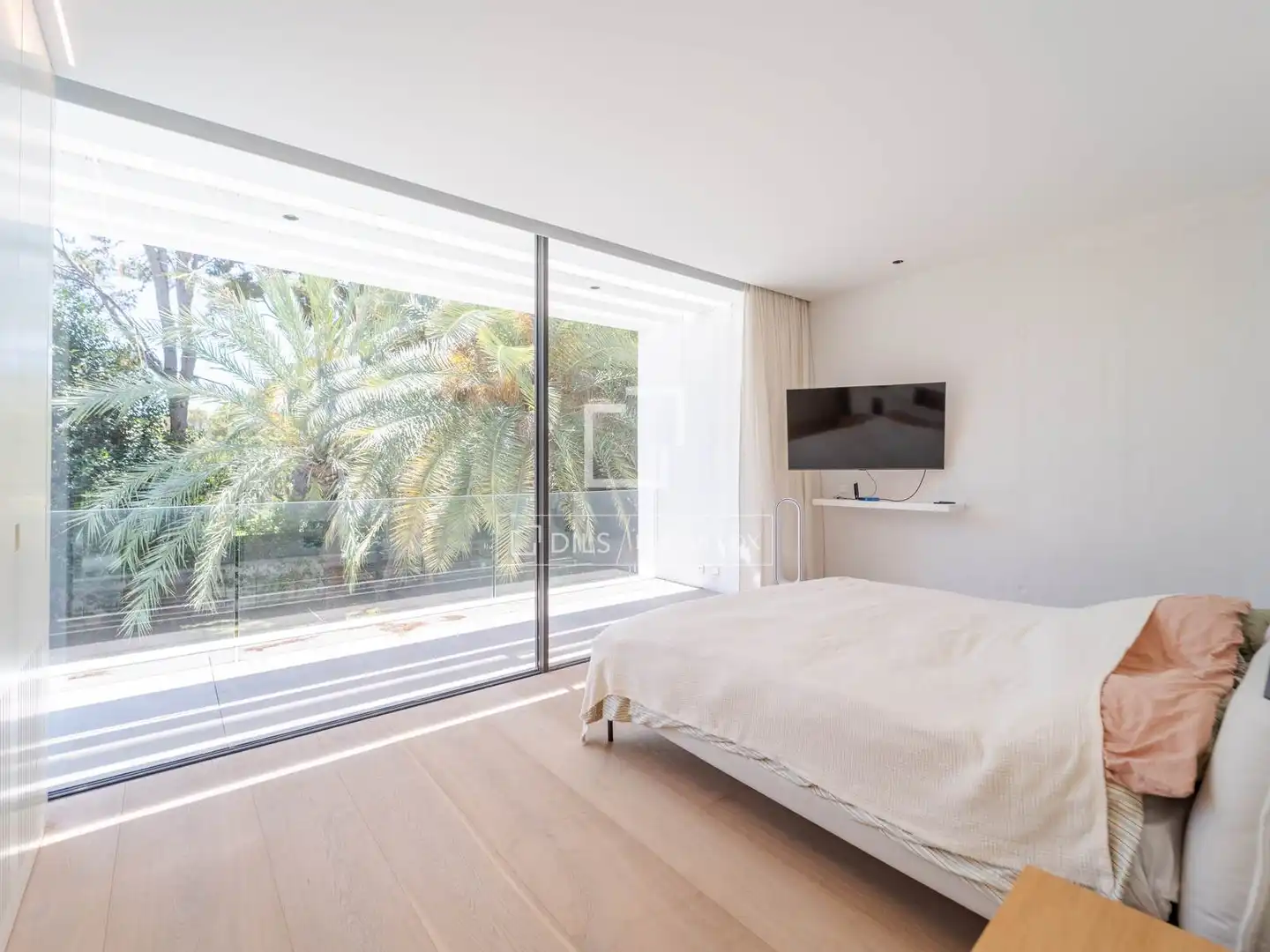 Habitación de Casa o chalet en venta en Godella con Aire acondicionado, Calefacción y Jardín privado